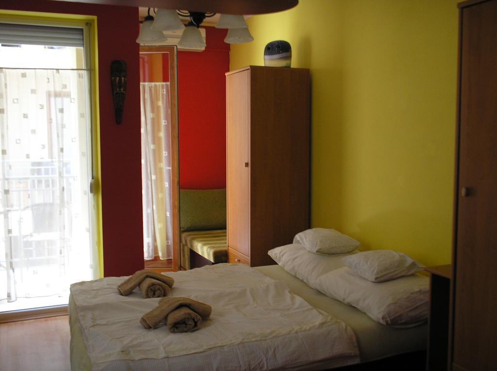 Mediterrán Szállás Gyula Exterior foto